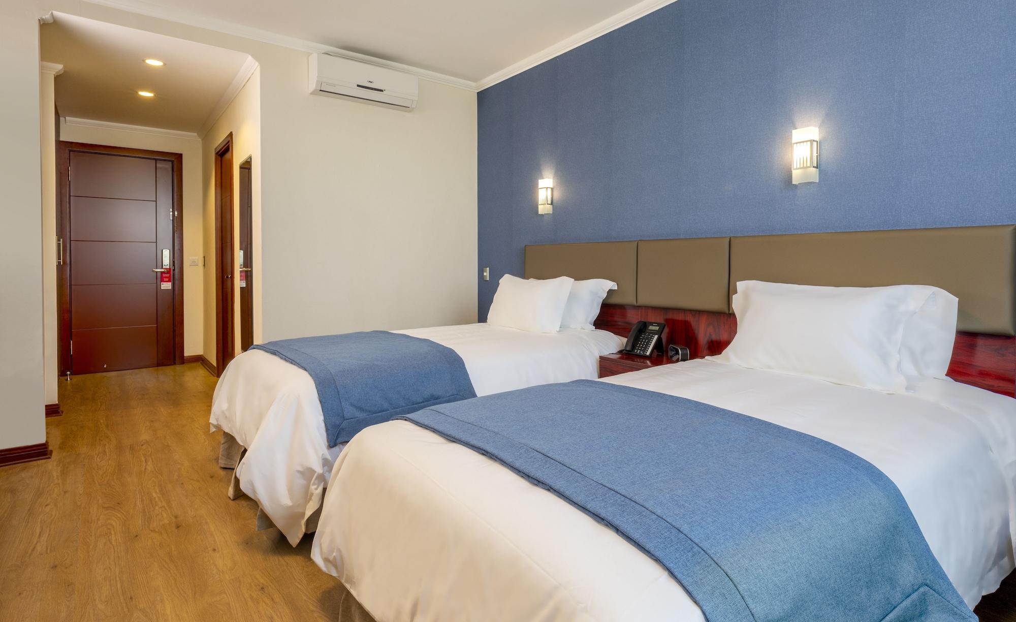 Nobile Hotel Estacion Central Сантьяго Экстерьер фото